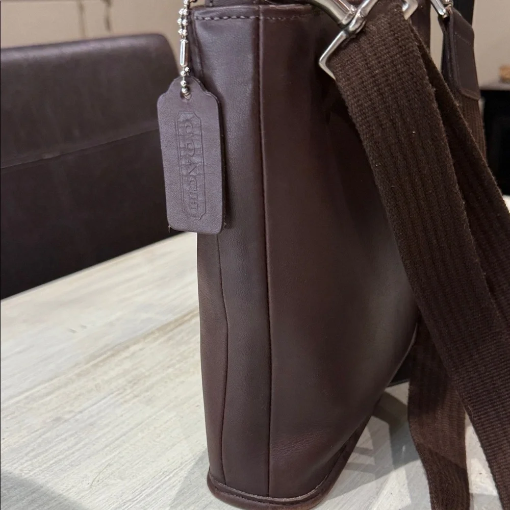 Vintage Coach Dark Brown Leatherwear Messenger/Crossbody Bag-AOD-9433